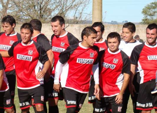 Amigos Unidos campeón del preparación