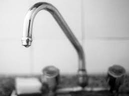 Vergonzoso: Los Pinos hace un día que está sin agua y nadie hace nada